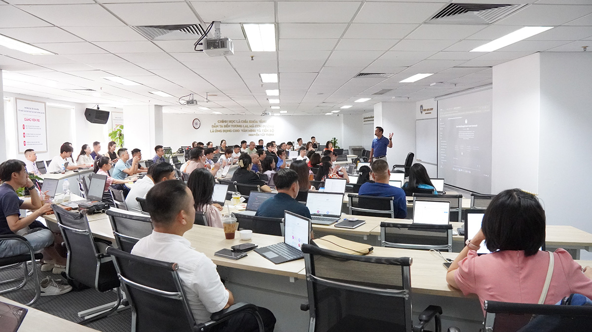 Trường Đào tạo Doanh nhân PTI