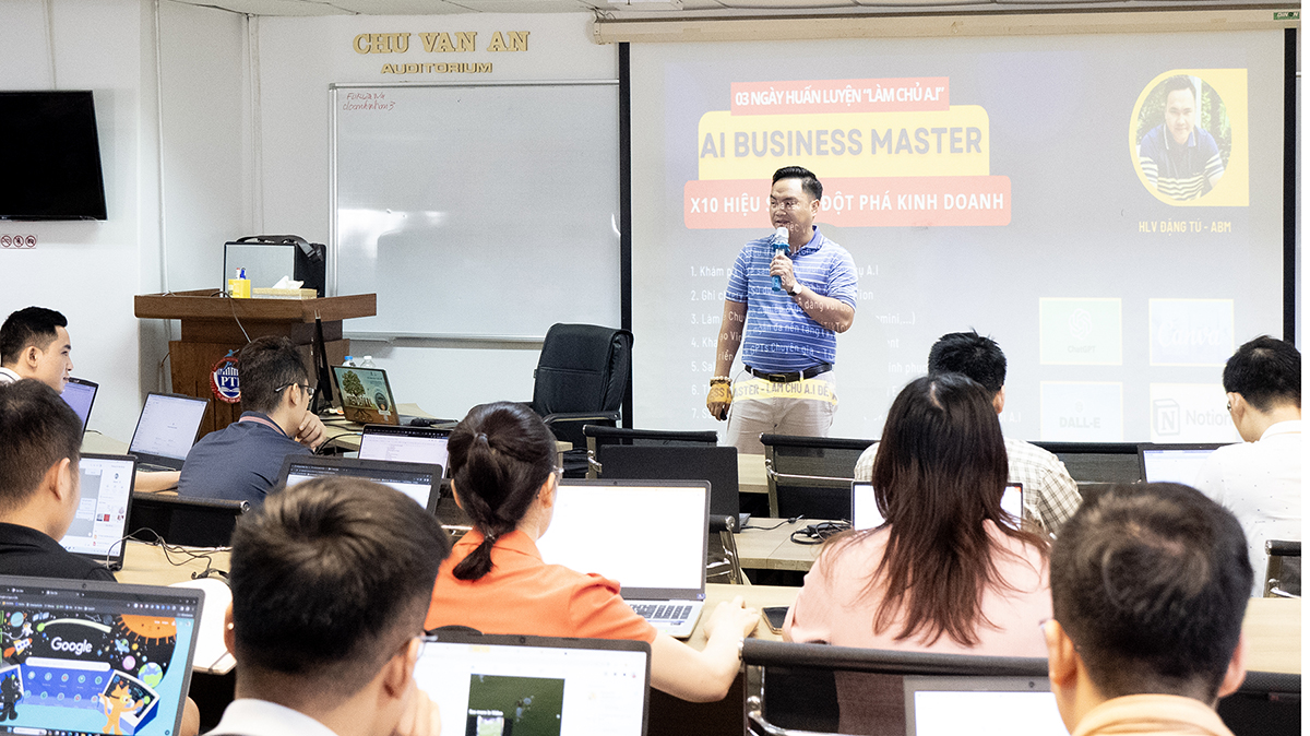 MCB Holding – MC Book, Biz Book